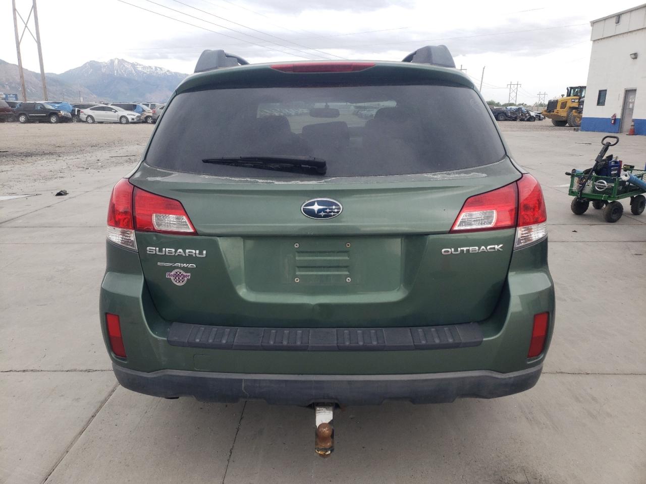 4S4BRCCC4C3211657 2012 Subaru Outback 2.5I Premium