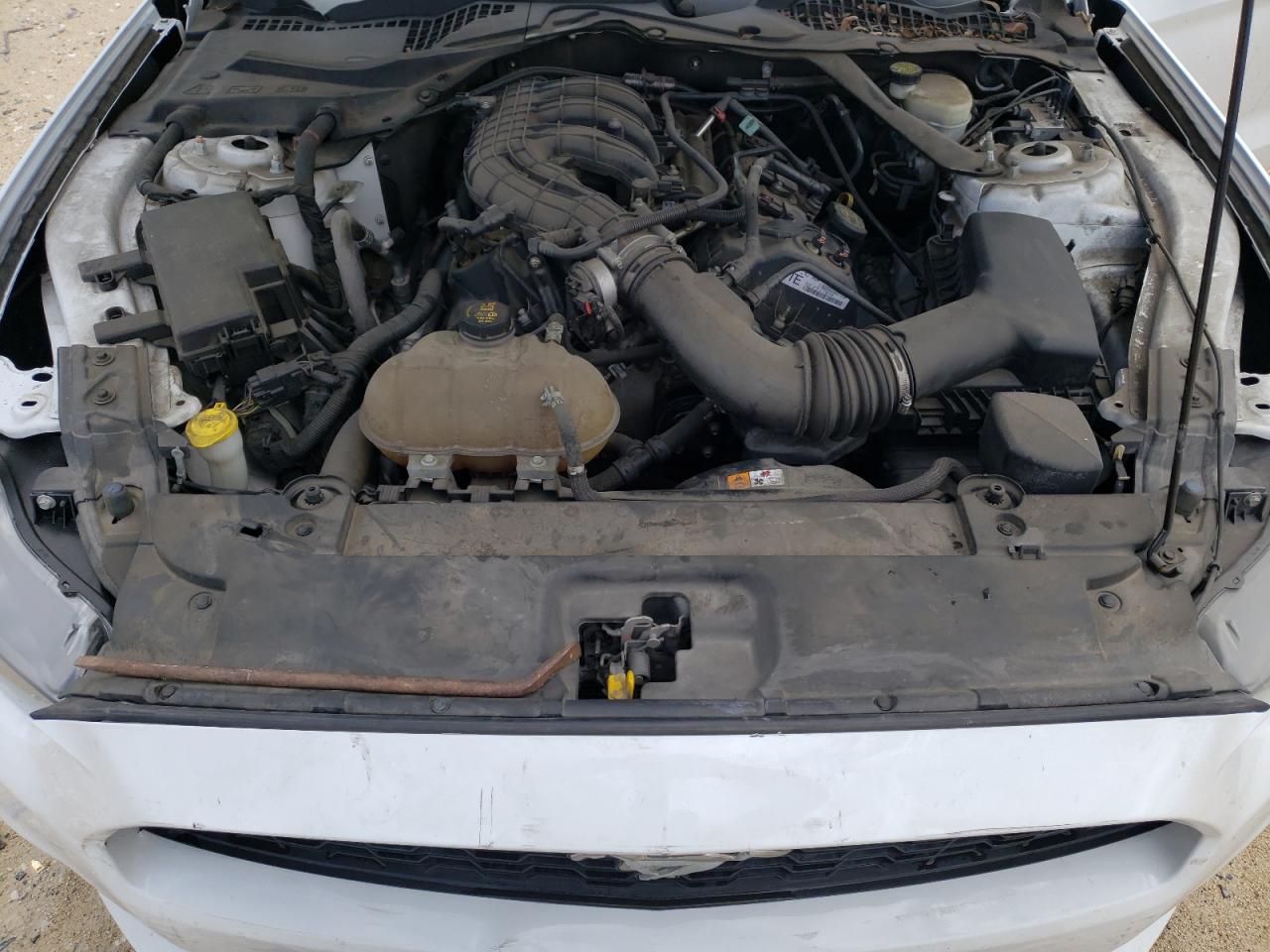 1FATP8EM9F5377141 2015 Ford Mustang