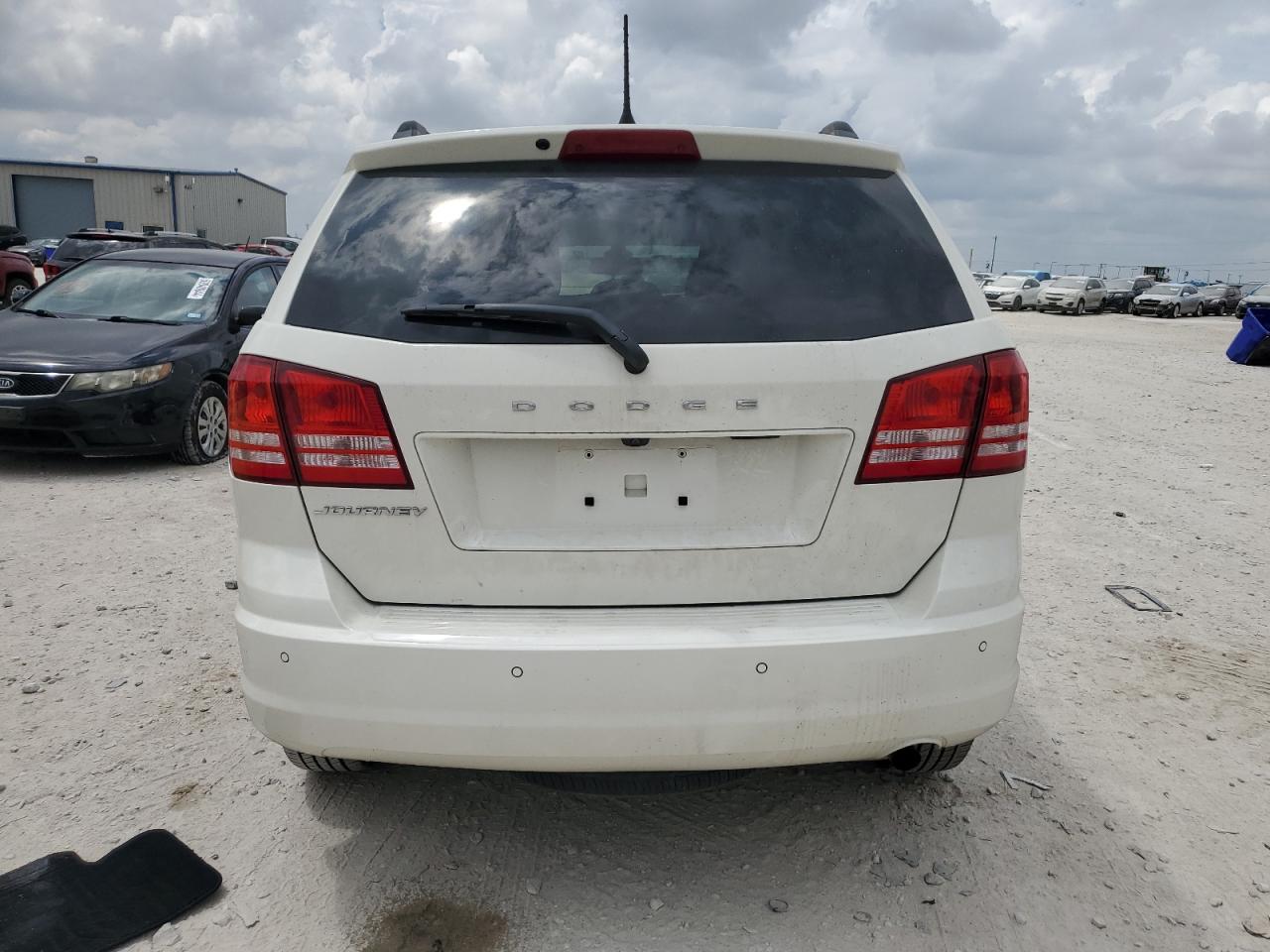 3C4PDCAB3LT181350 2020 Dodge Journey Se