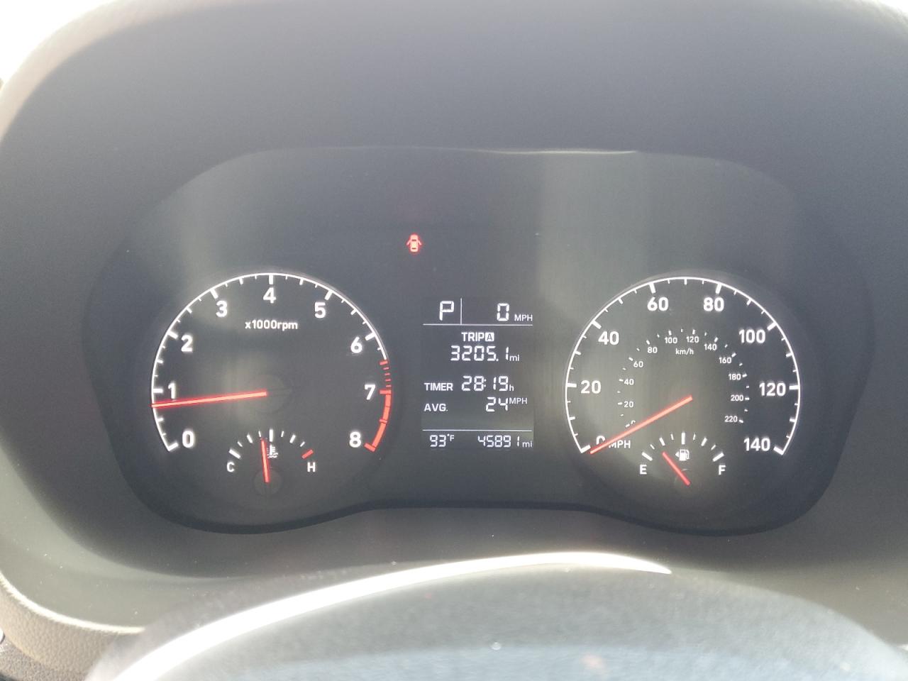 3KPC24A3XKE055461 2019 Hyundai Accent Se