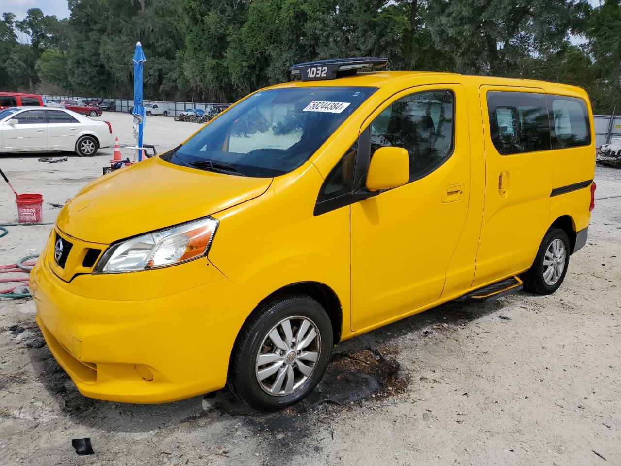 3N8CM0JT2EK690137 2014 Nissan Nv200 Taxi