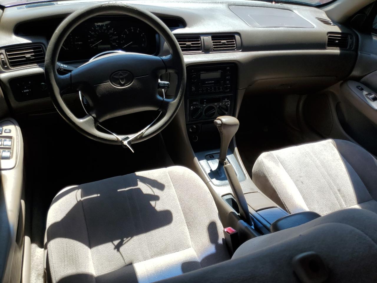 JT2BG28K3X0365765 1999 Toyota Camry Le