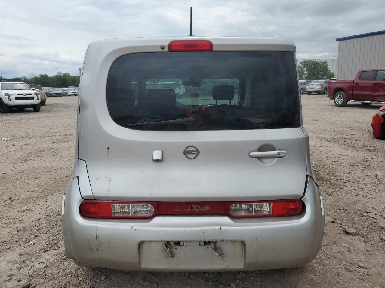 JN8AZ2KR2AT158104 2010 Nissan Cube Base