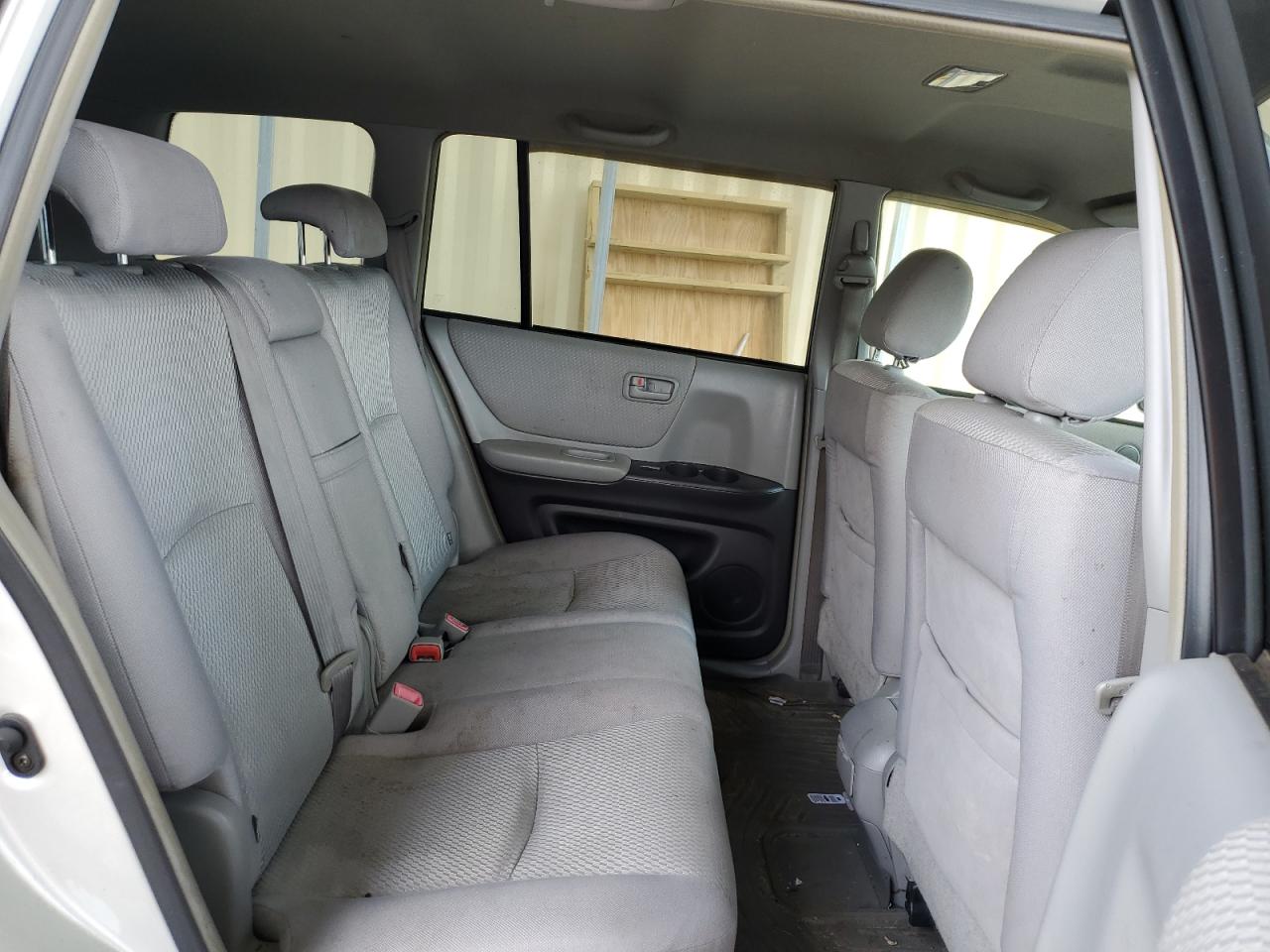 JTEGD21A840102203 2004 Toyota Highlander