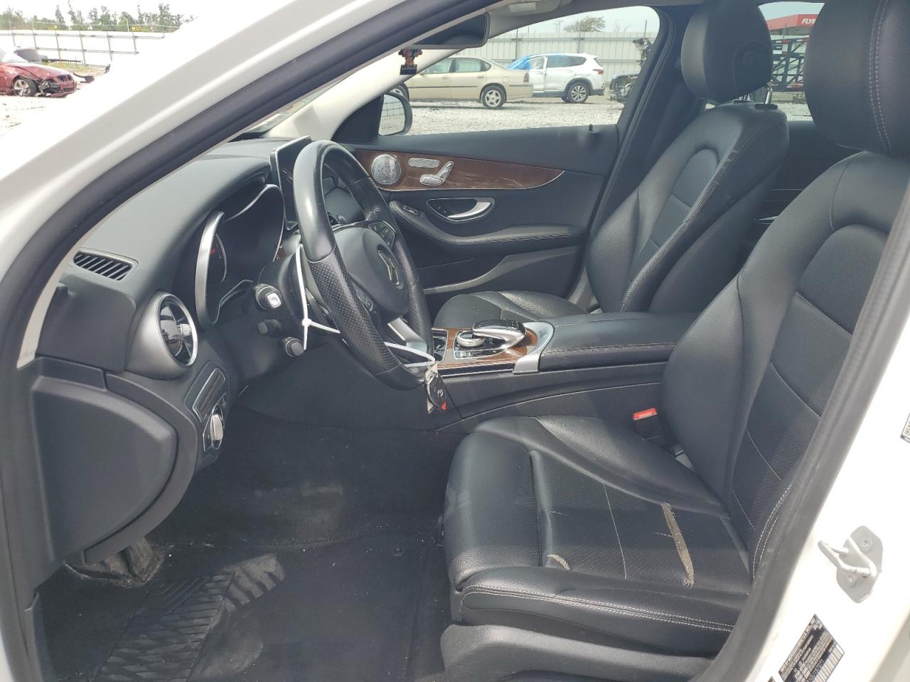 55SWF4KB1GU157271 2016 Mercedes-Benz C 300 4Matic