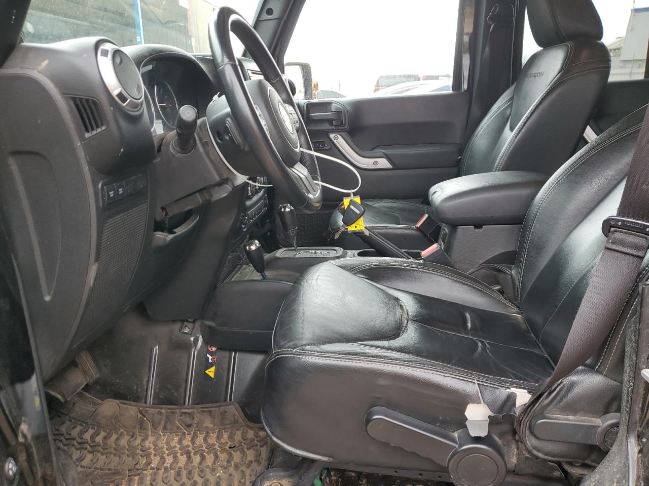 1C4BJWFG6DL578329 2013 Jeep Wrangler Unlimited Rubicon