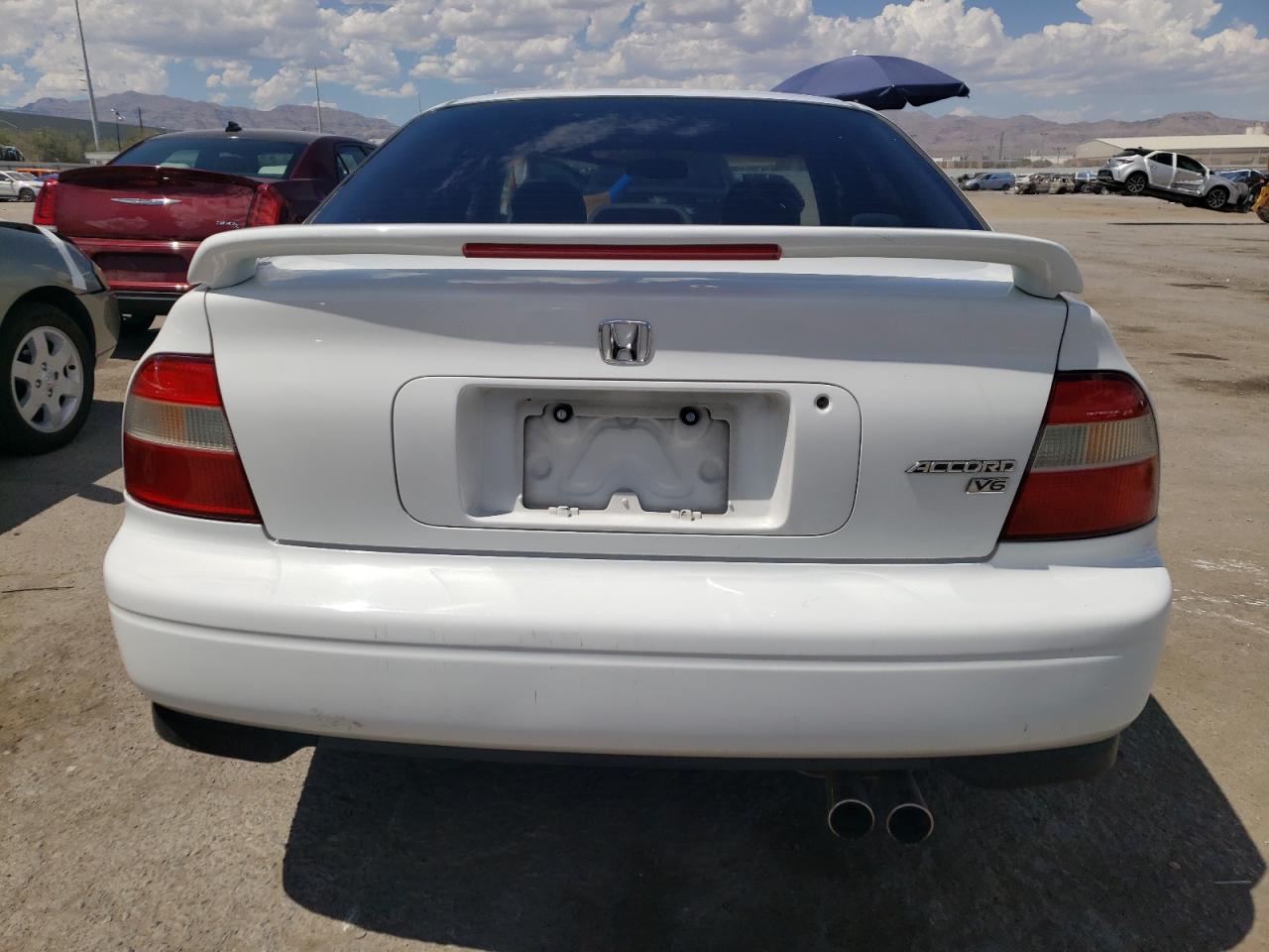 1HGCE6646SA015242 1995 Honda Accord Lx