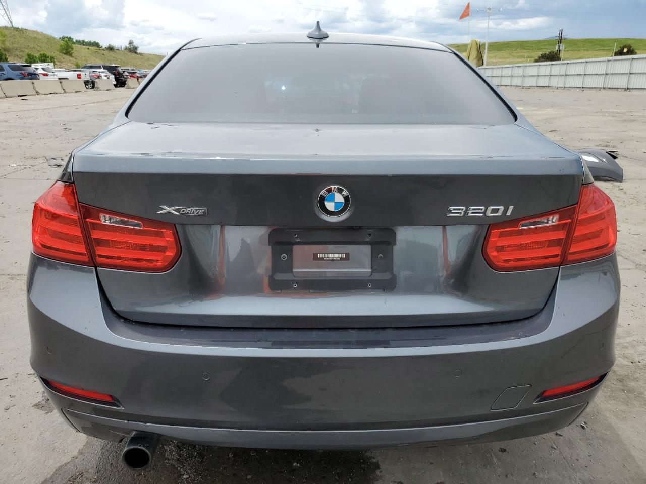 WBA3C3C5XEP662693 2014 BMW 320 I xDrive