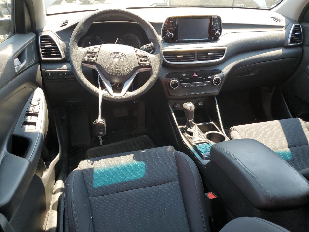 KM8J23A48KU975225 2019 Hyundai Tucson Se