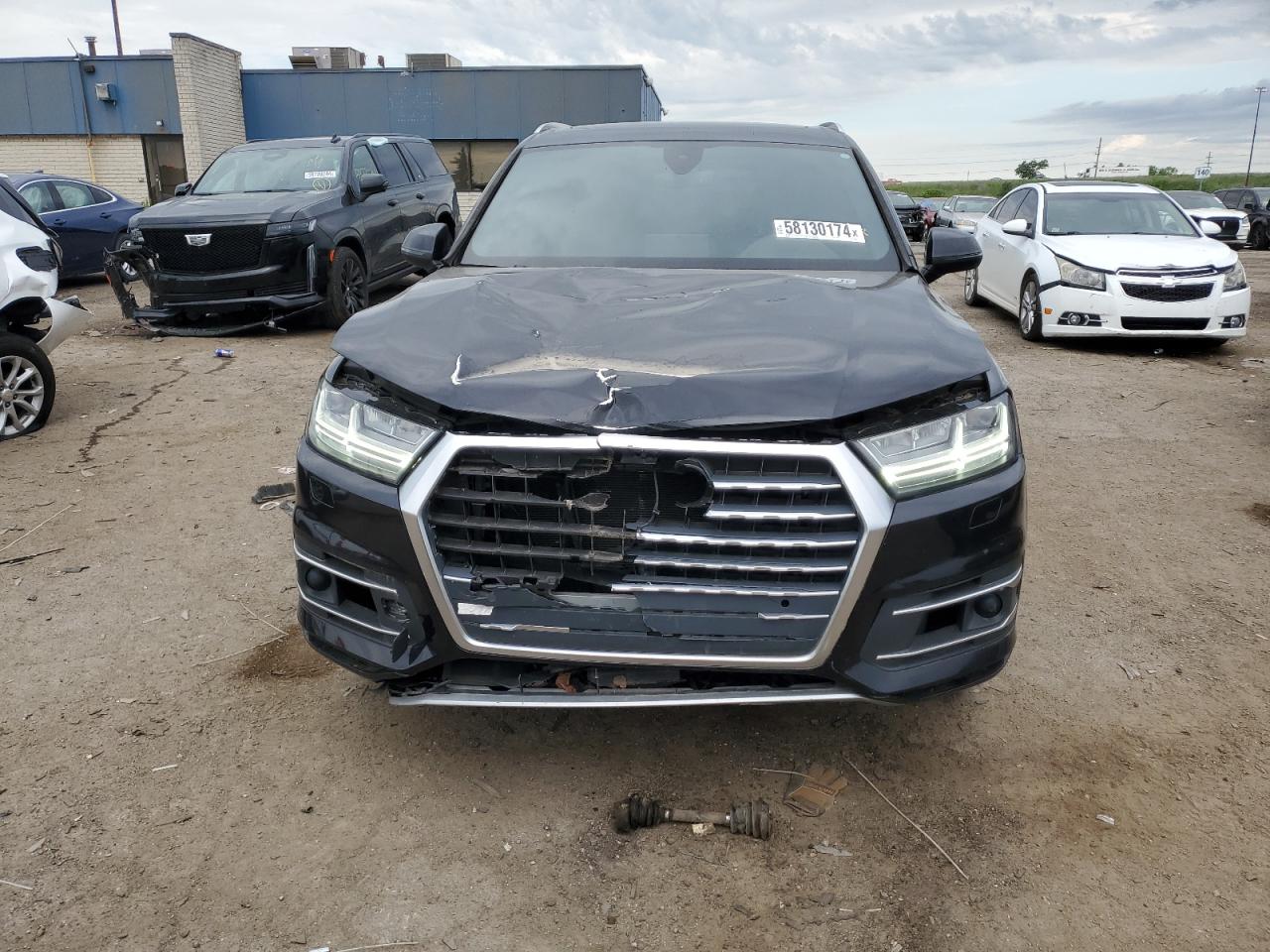 WA1LAAF74HD043596 2017 Audi Q7 Premium Plus