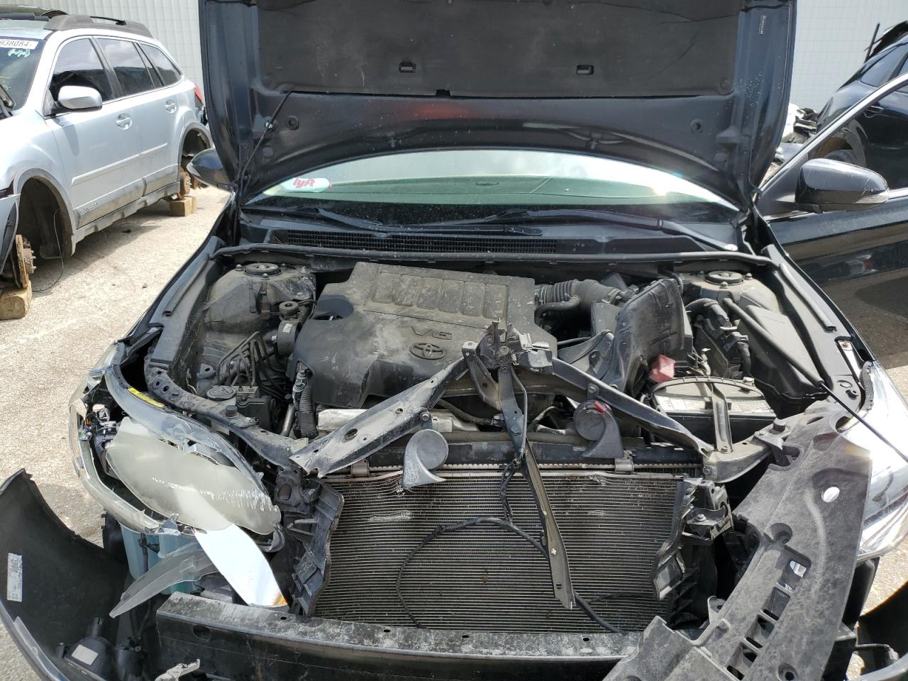 4T1BK1EB3DU010888 2013 Toyota Avalon Base