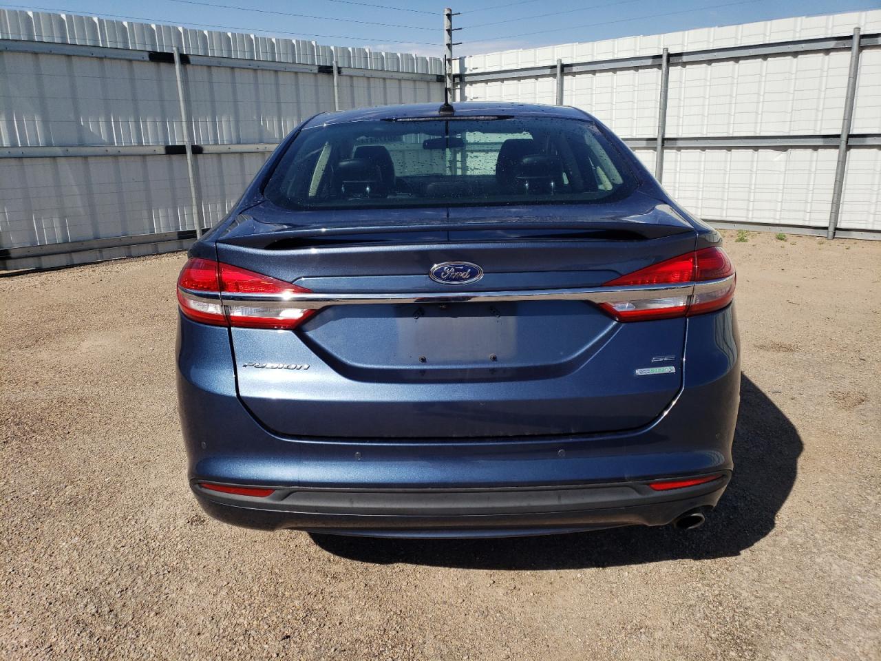 3FA6P0HD3JR186329 2018 Ford Fusion Se