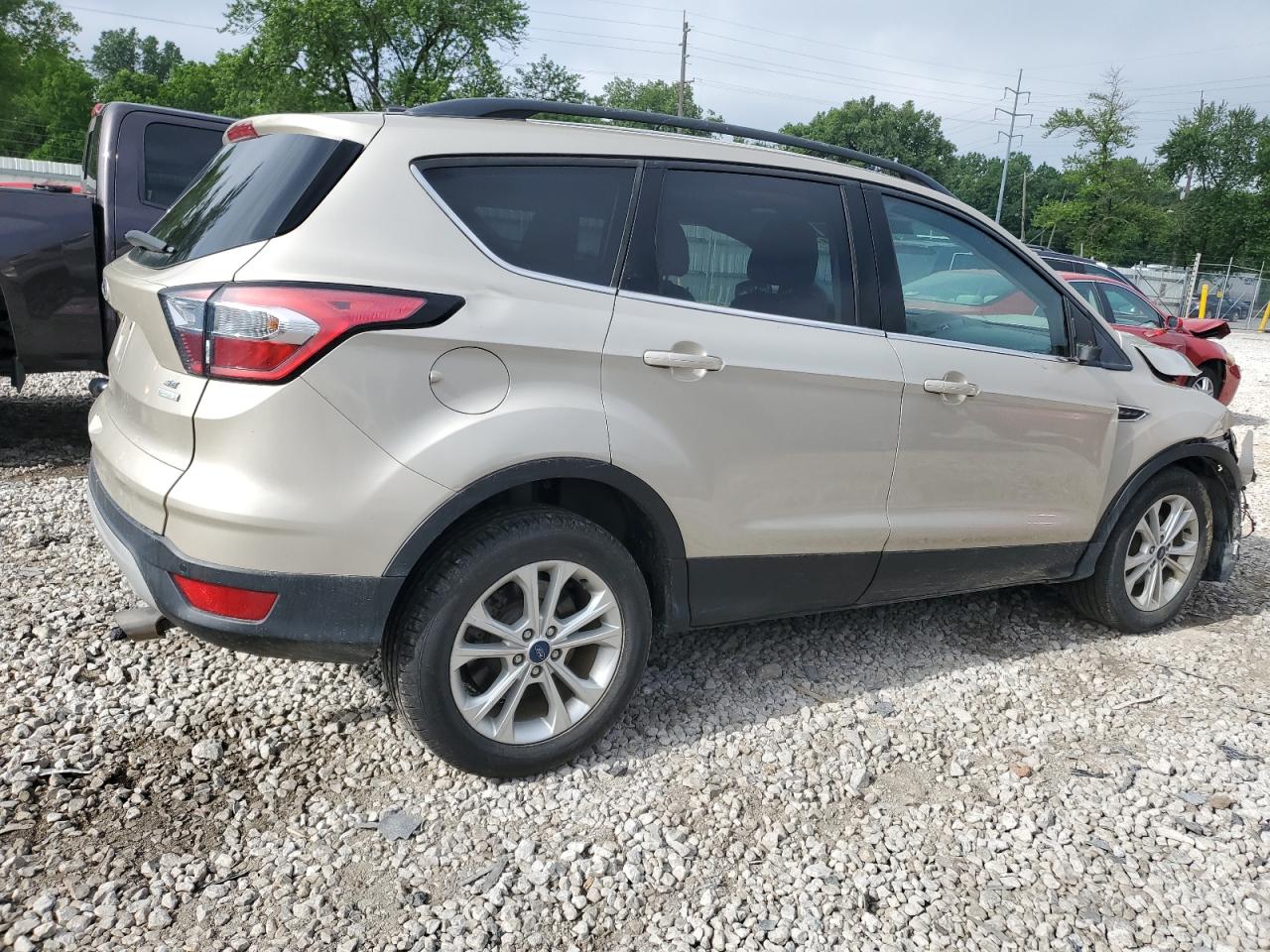 1FMCU0GD4HUC18369 2017 Ford Escape Se