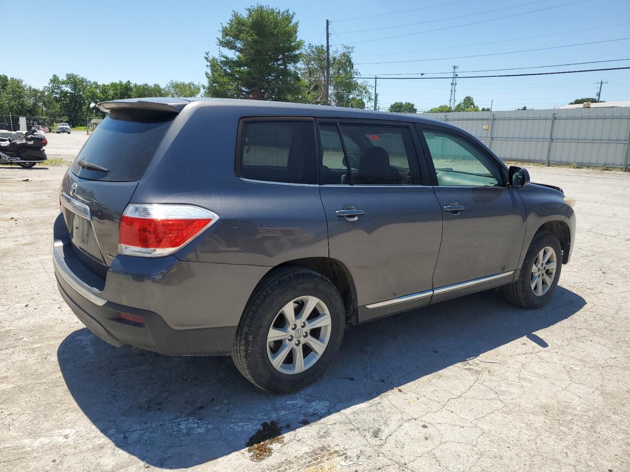 Lot #2940766423 2013 TOYOTA HIGHLANDER