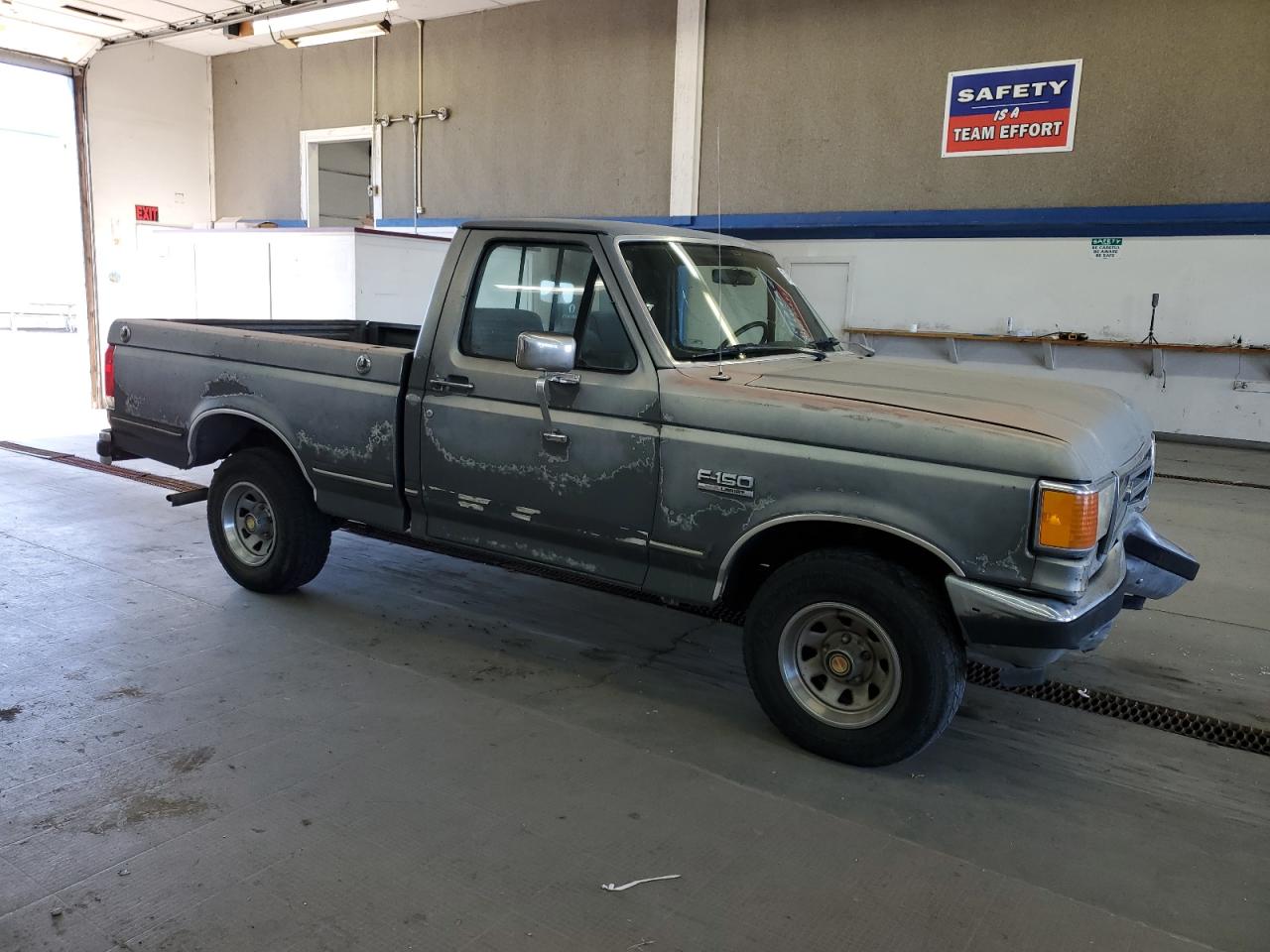 1FTDF15YXLLA73223 1990 Ford F150