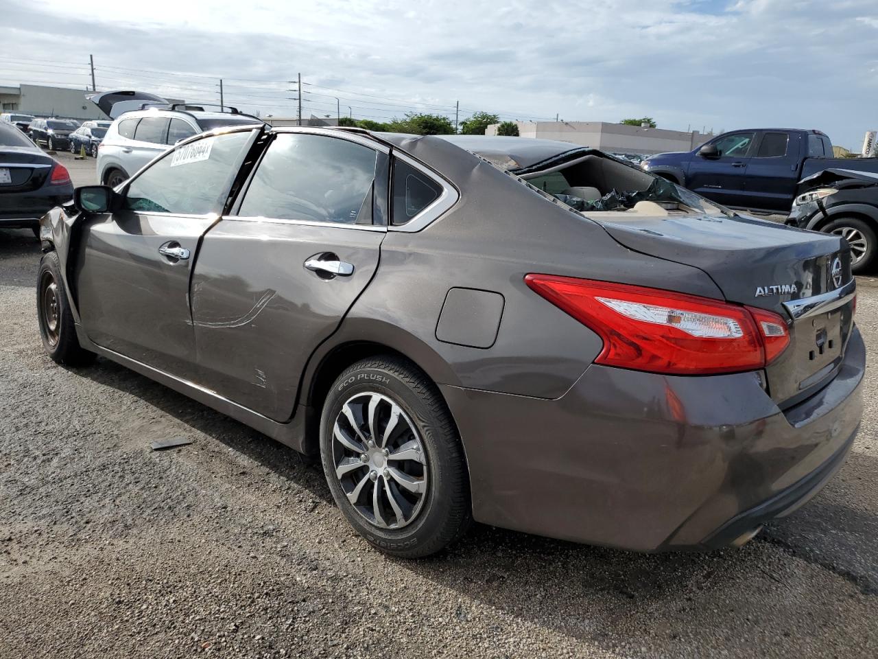 2016 Nissan Altima 2.5 vin: 1N4AL3AP0GN305221