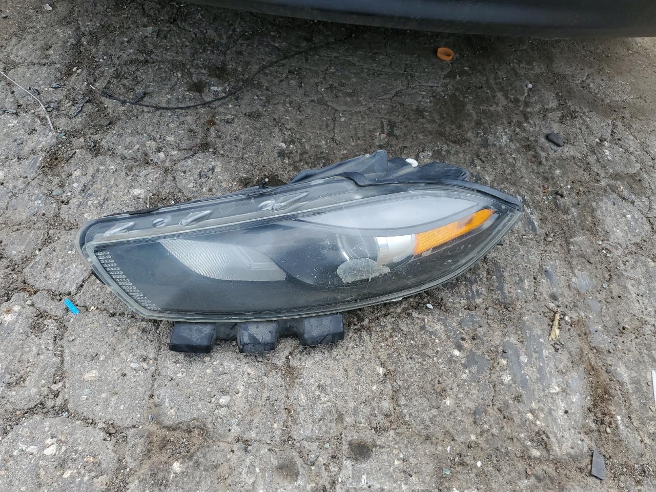 1C3CDFBBXGD667541 2016 Dodge Dart Sxt