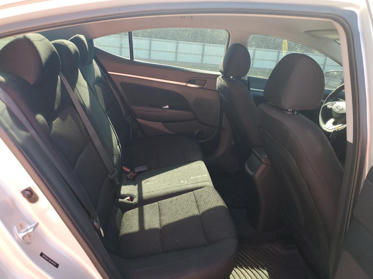 5NPD84LF0KH440145 2019 Hyundai Elantra Sel