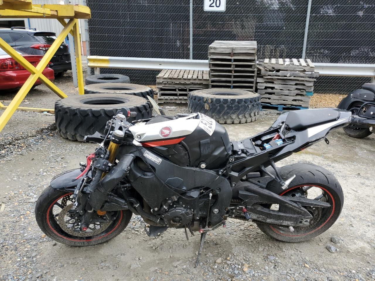 JH2SC7719JK100389 2018 Honda Cbr1000 Rr