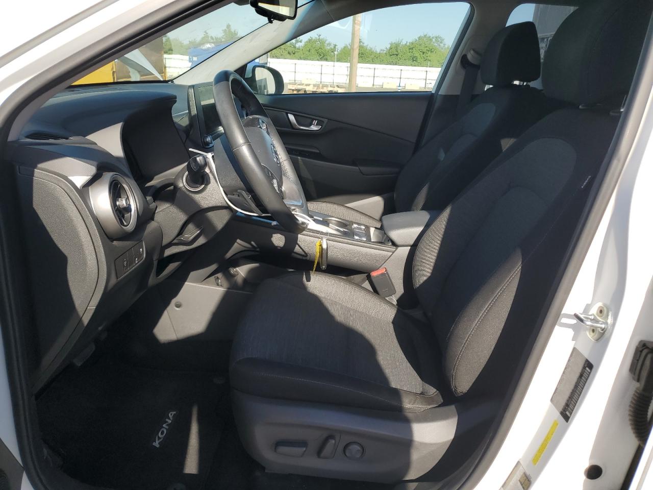 KM8K33AG2NU140480 2022 Hyundai Kona Sel