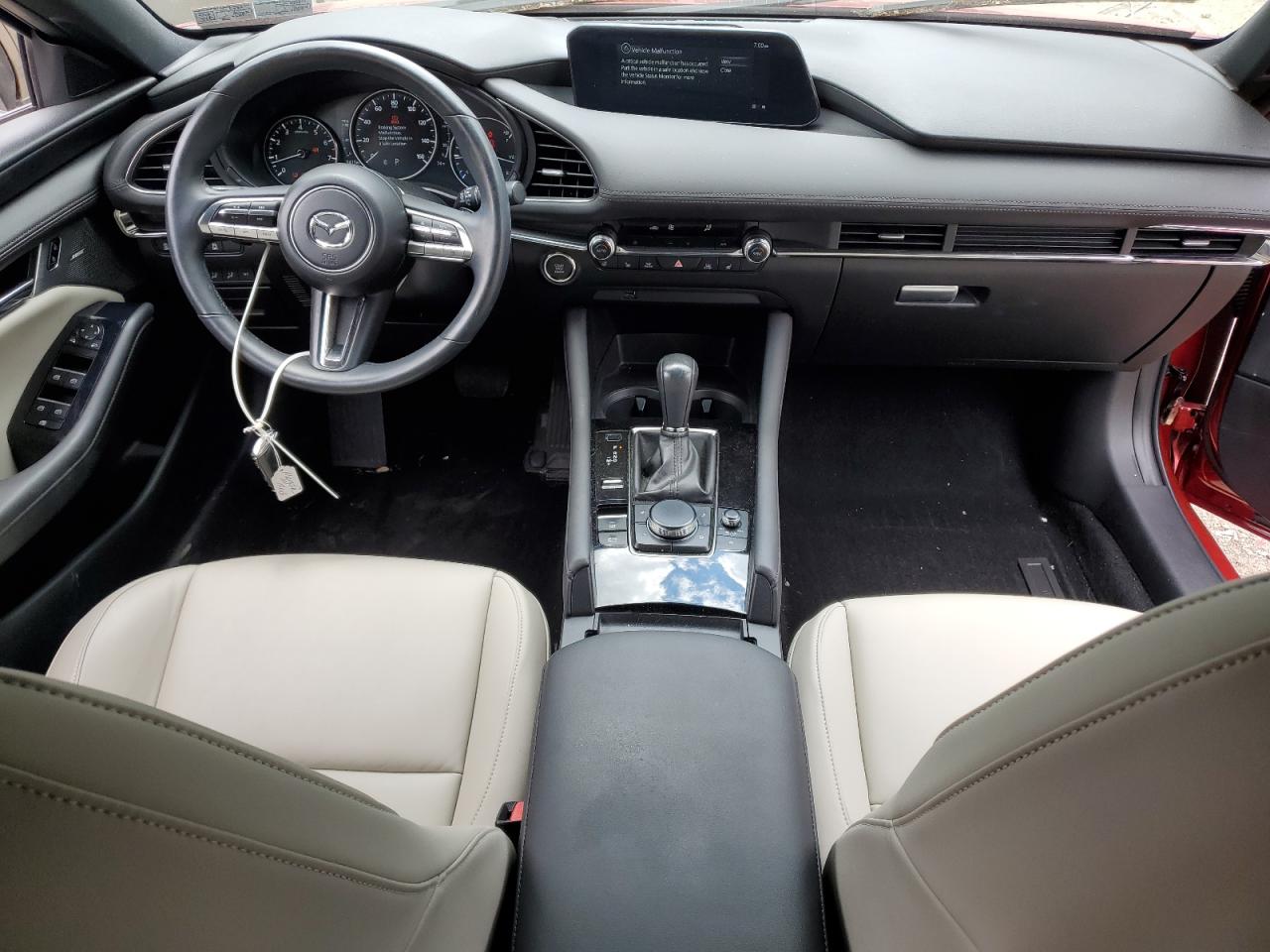 JM1BPBJY3M1311944 2021 Mazda 3