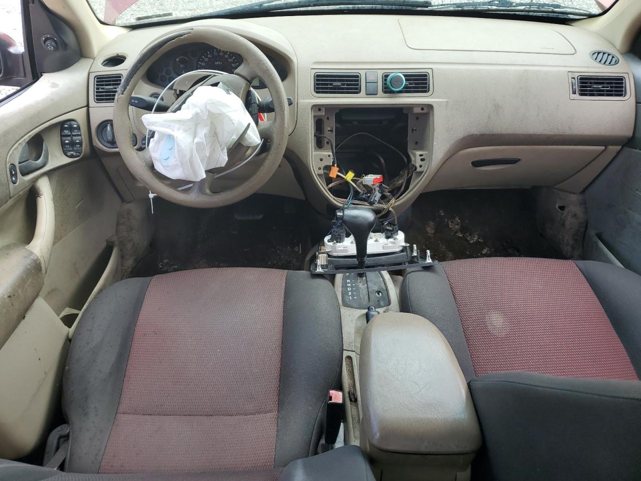 1FAFP34N25W229402 2005 Ford Focus Zx4