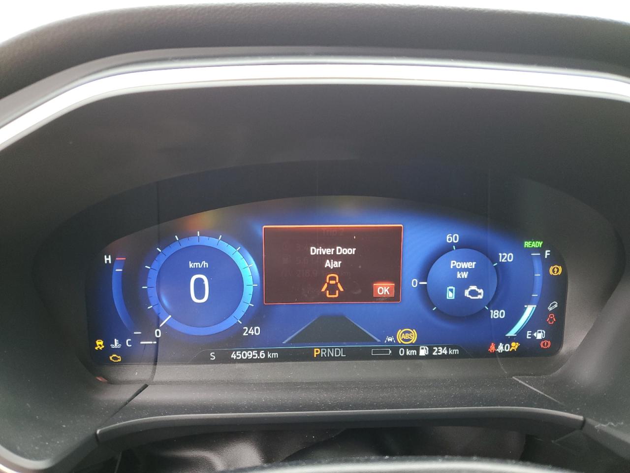 1FMCU0LZXNUA64263 2022 Ford Escape Titanium