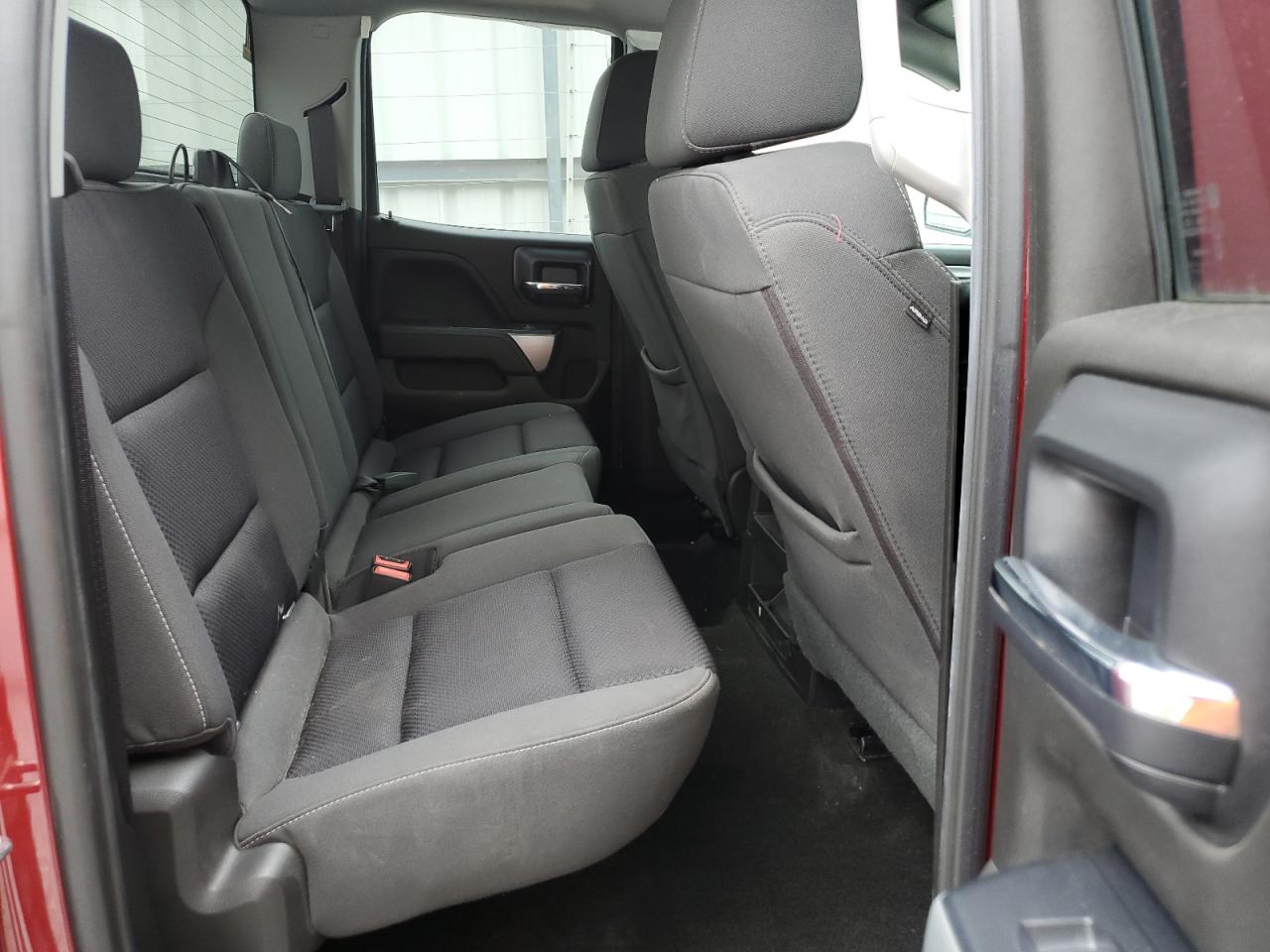 1GCVKRECXJZ248468 2018 Chevrolet Silverado K1500 Lt