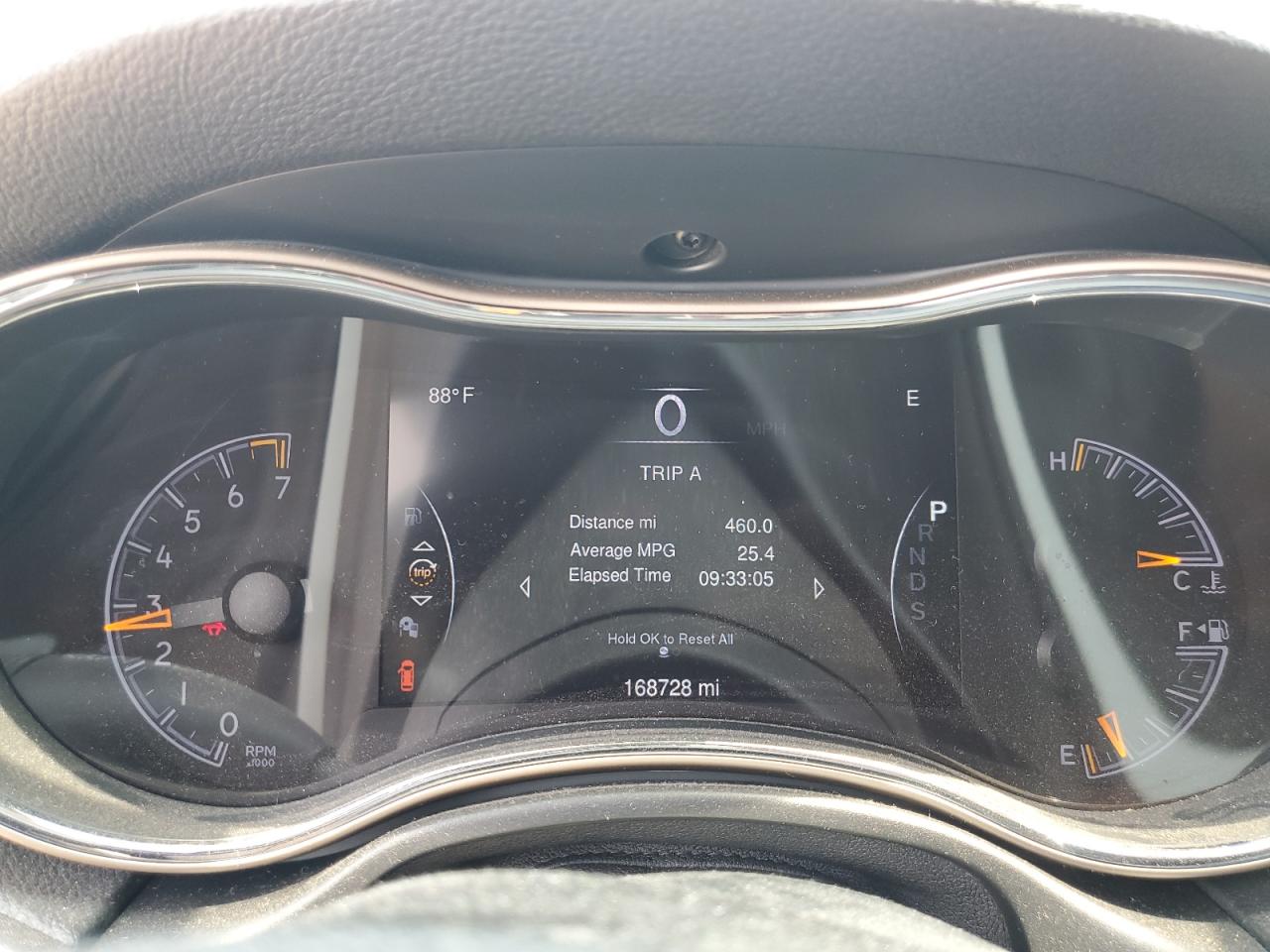 1C4RJFAG4FC908803 2015 Jeep Grand Cherokee Laredo