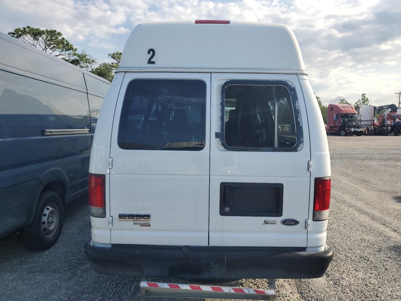 1FTNS2EWXCDB18367 2012 Ford Econoline E250 Van