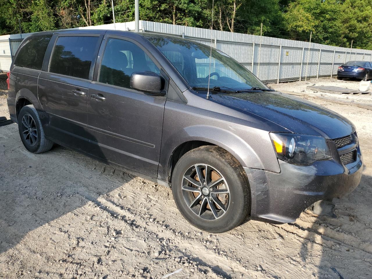 2C4RDGBG5GR385845 2016 Dodge Grand Caravan Se