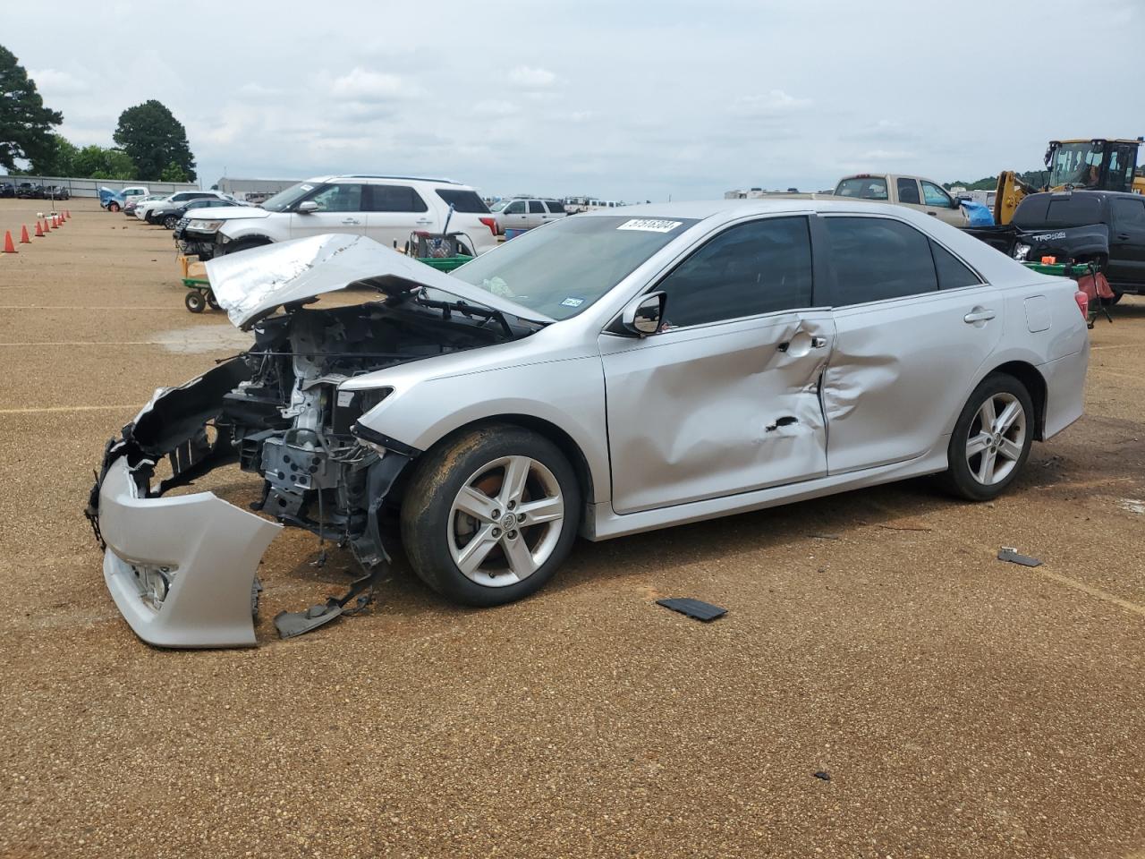 2014 Toyota Camry L vin: 4T1BF1FK1EU732638