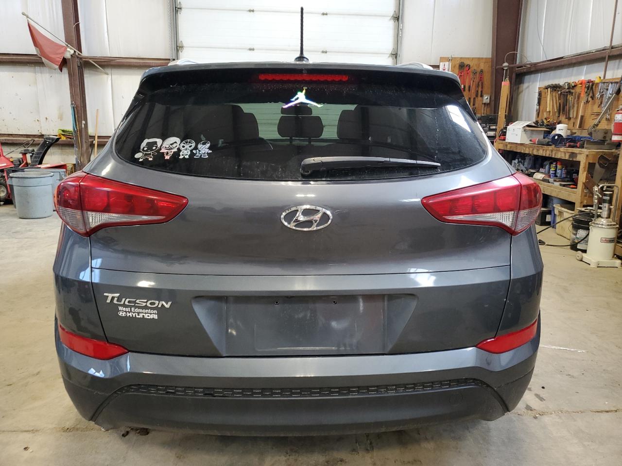 KM8J33A43HU585316 2017 Hyundai Tucson Limited