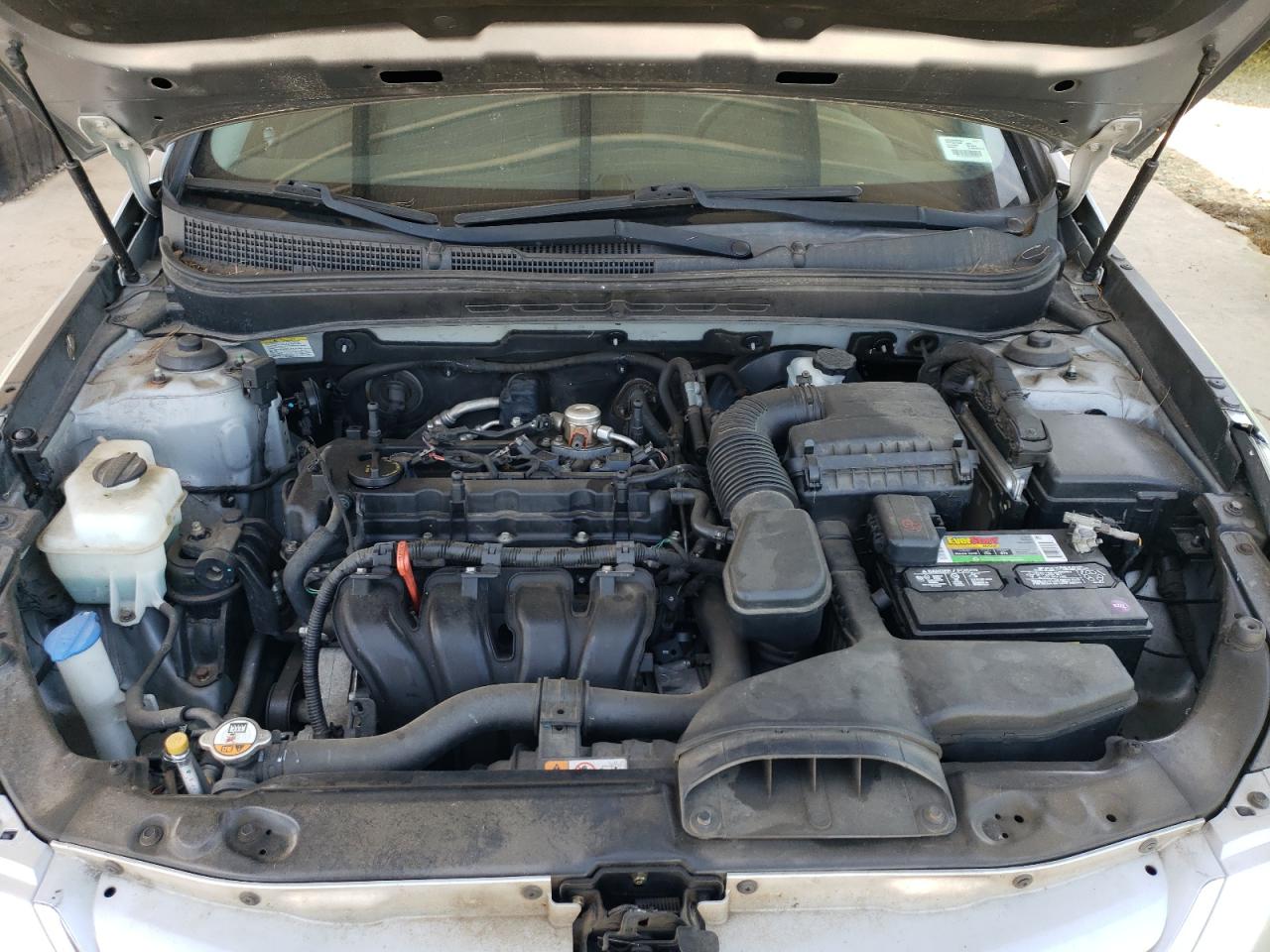 5NPEB4AC2DH608496 2013 Hyundai Sonata Gls