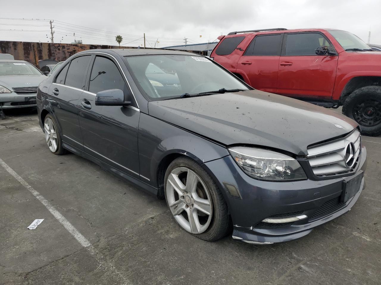 WDDGF5EB5BR141607 2011 Mercedes-Benz C 300