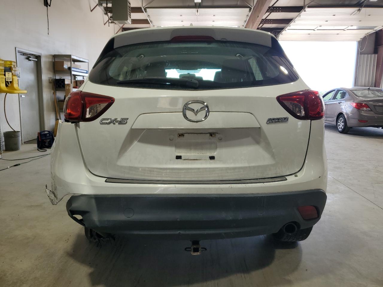 JM3KE2BE5F0472919 2015 Mazda Cx-5 Sport
