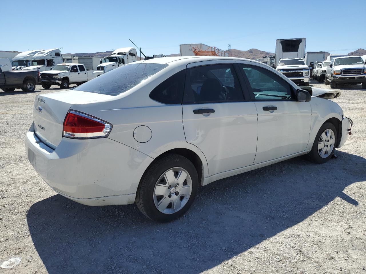 1FAHP3EN2BW150203 2011 Ford Focus S