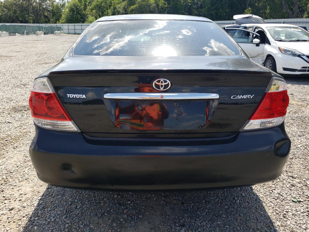 4T1BE32K15U058334 2005 Toyota Camry Le