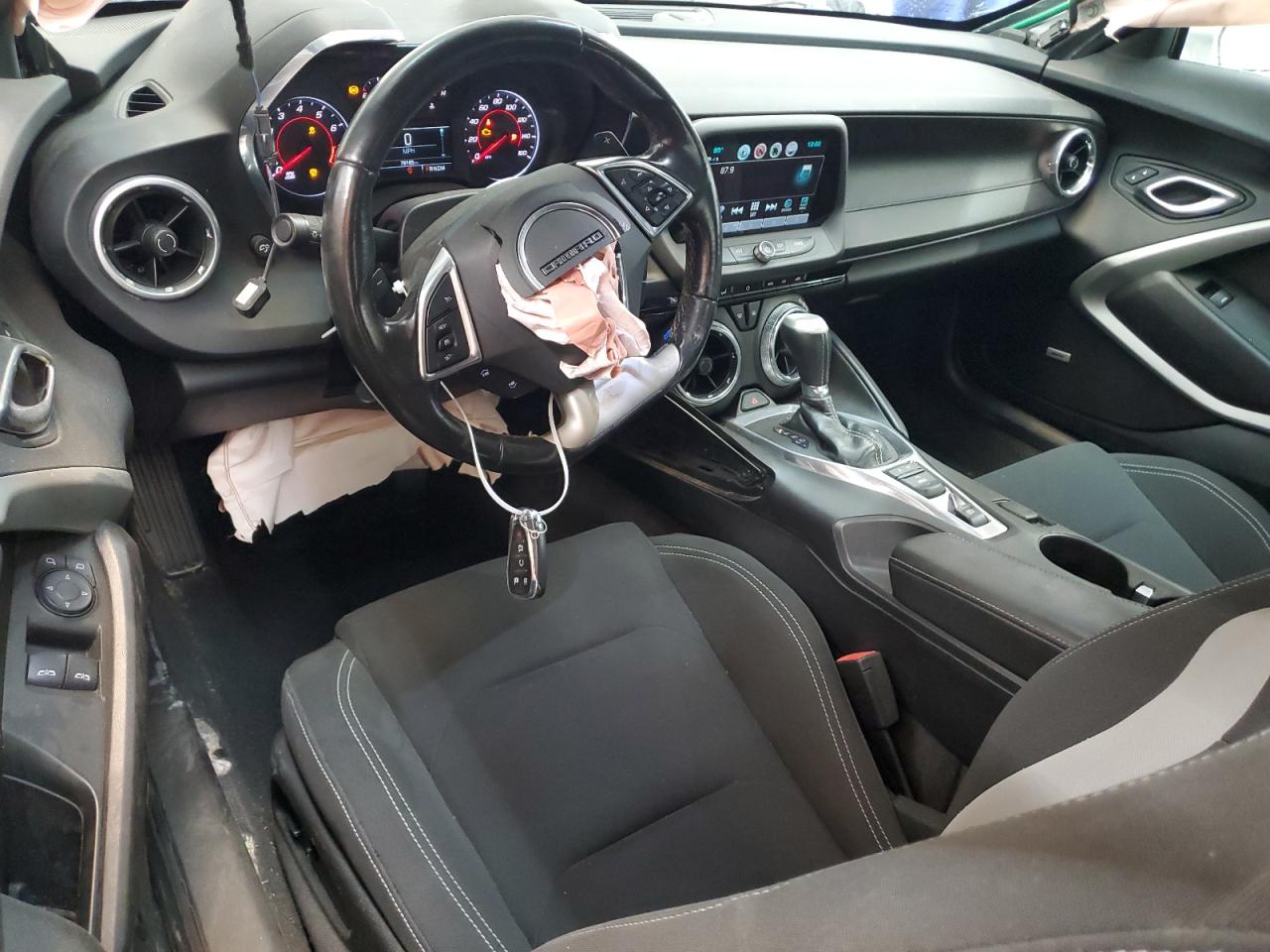 1G1FB1RS9J0105886 2018 Chevrolet Camaro Lt