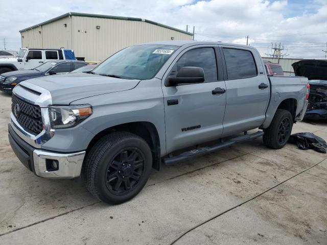 TOYOTA TUNDRA CREWMAX SR5