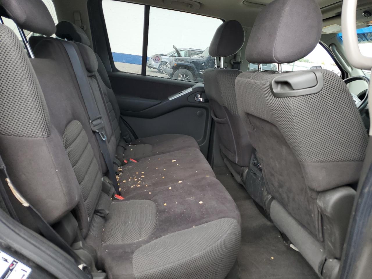 5N1BR18B88C619851 2008 Nissan Pathfinder Le