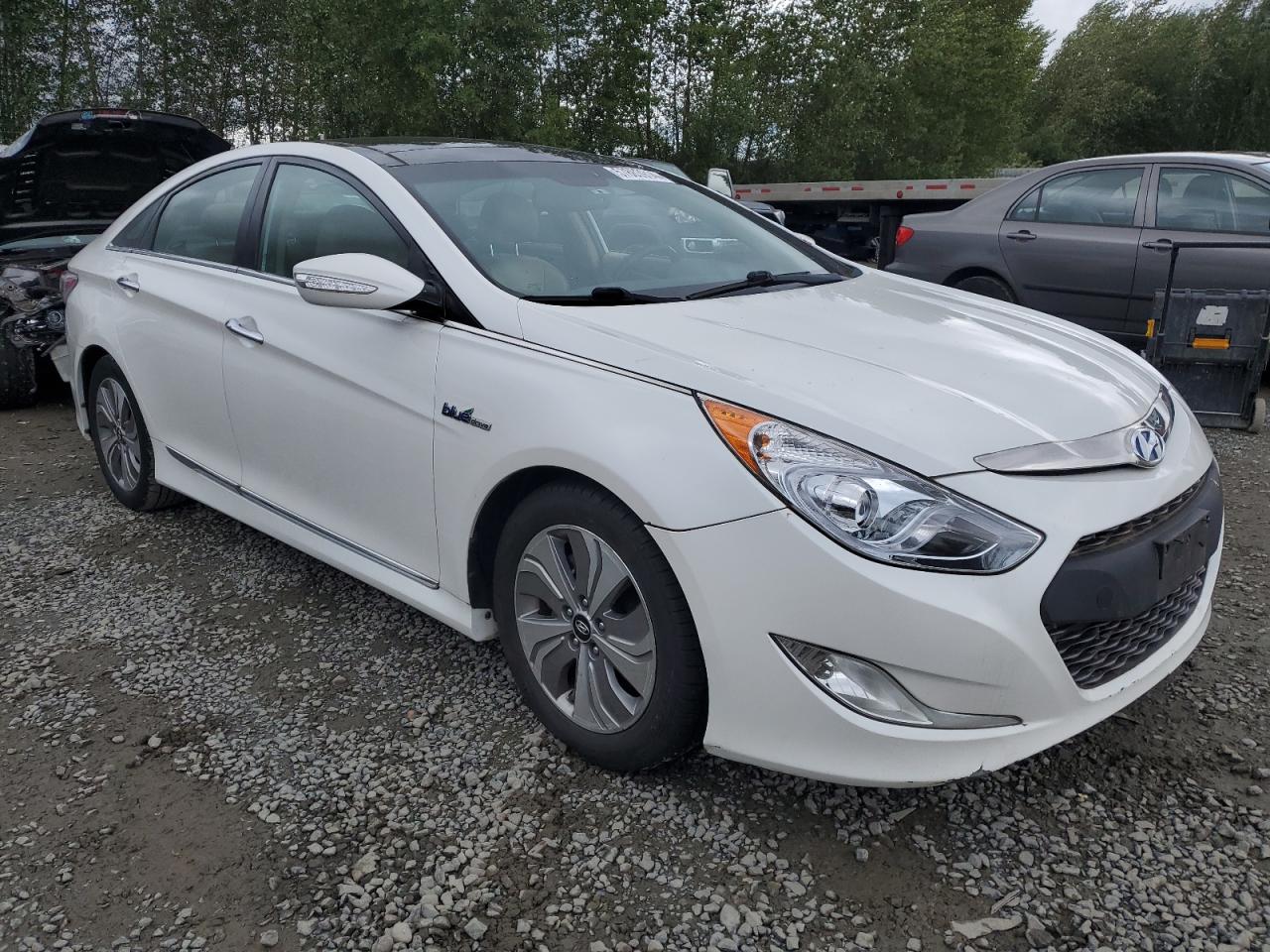 2013 Hyundai Sonata Hybrid vin: KMHEC4A44DA074734