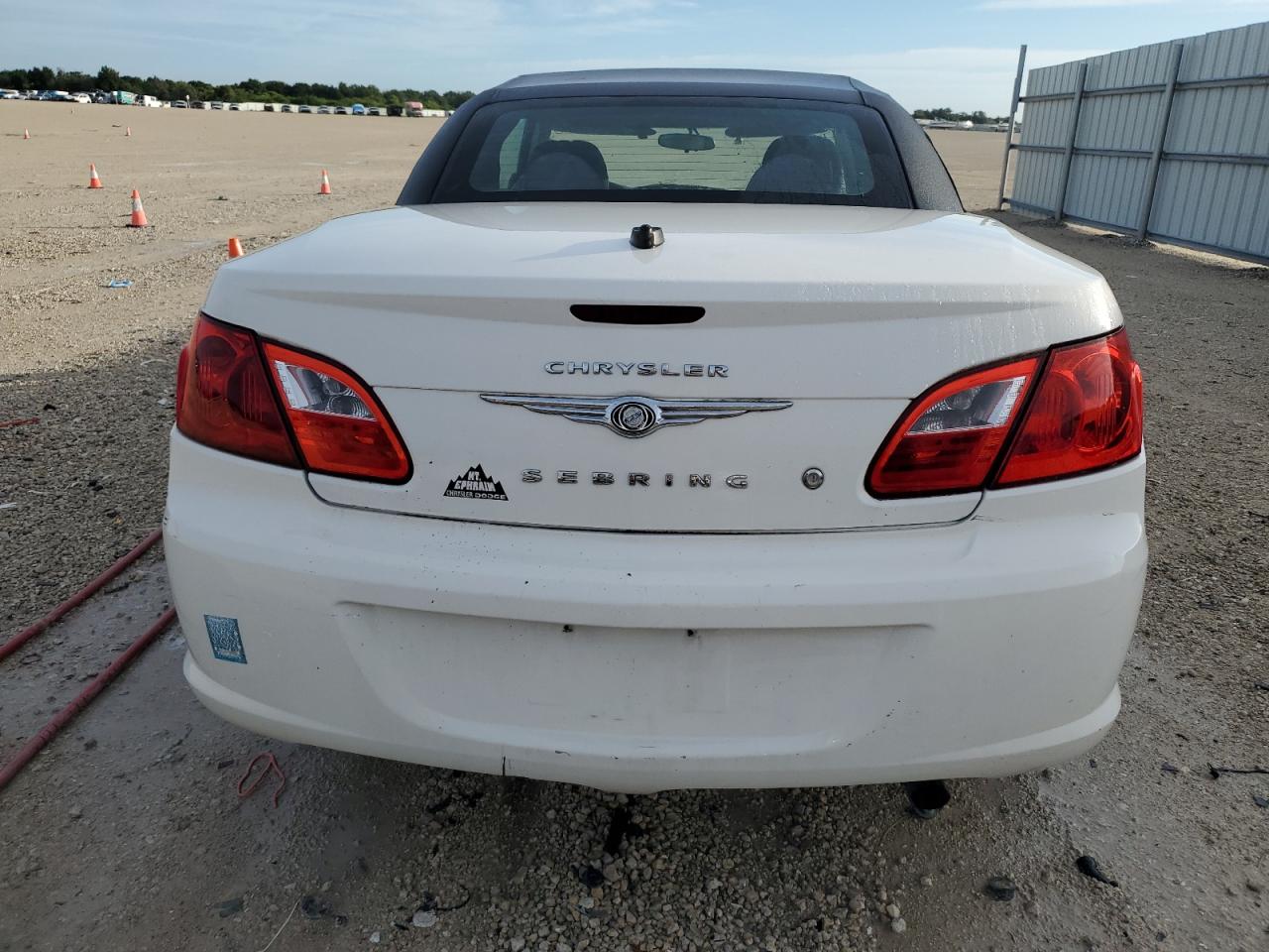 1C3BC4EB6AN128883 2010 Chrysler Sebring Lx