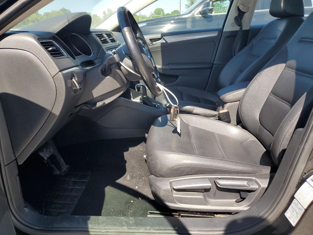 3VWDB7AJ2HM325363 2017 Volkswagen Jetta Se