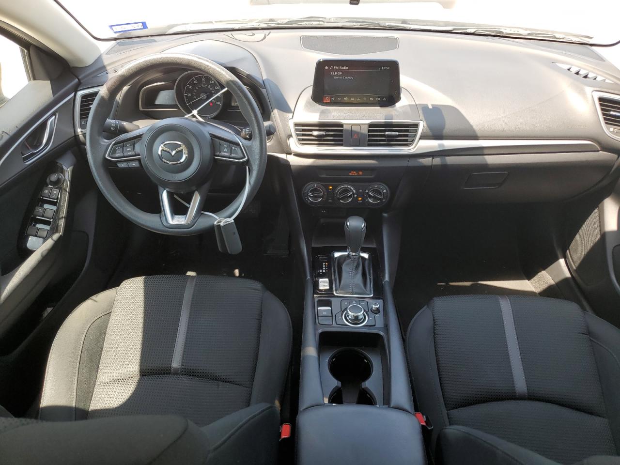 3MZBN1U73HM138645 2017 Mazda 3 Sport
