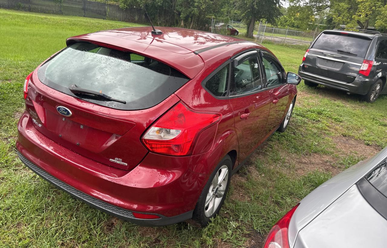 2014 Ford Focus Se vin: 1FADP3K27EL402929