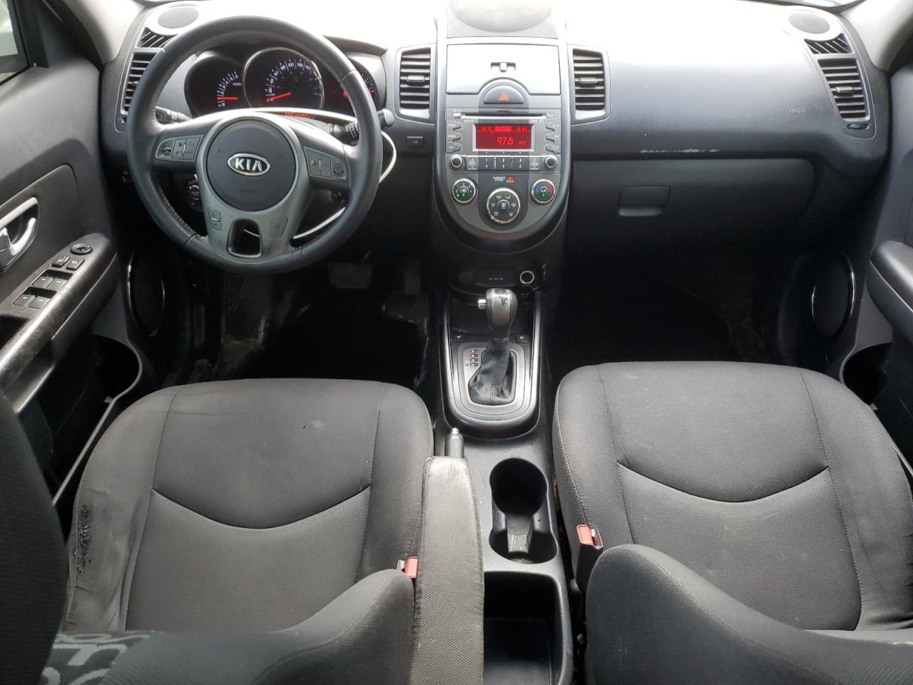 KNDJT2A26B7723644 2011 Kia Soul +