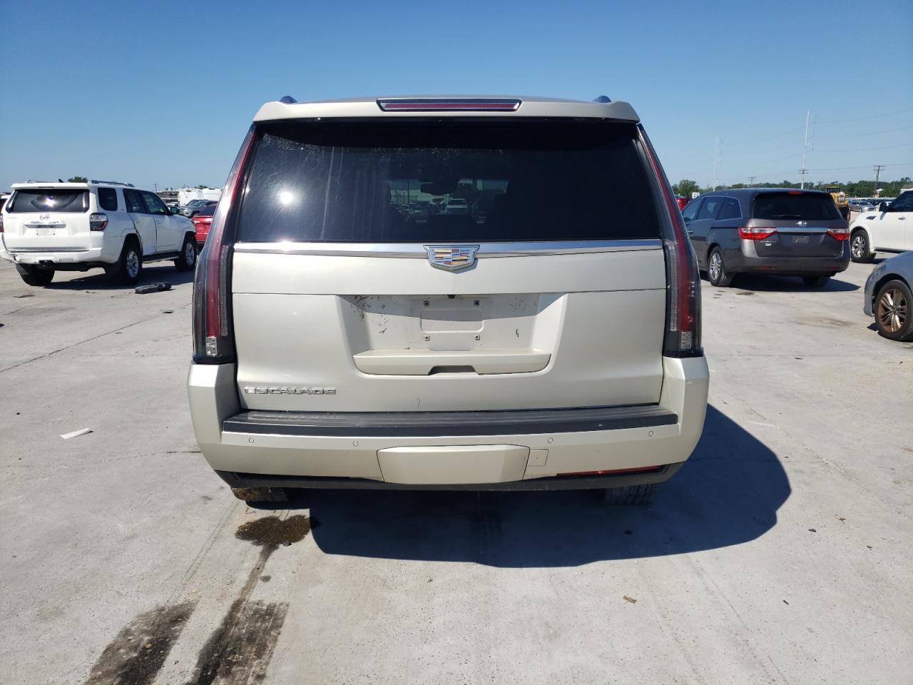 1GYS4MKJ2FR531273 2015 Cadillac Escalade Luxury