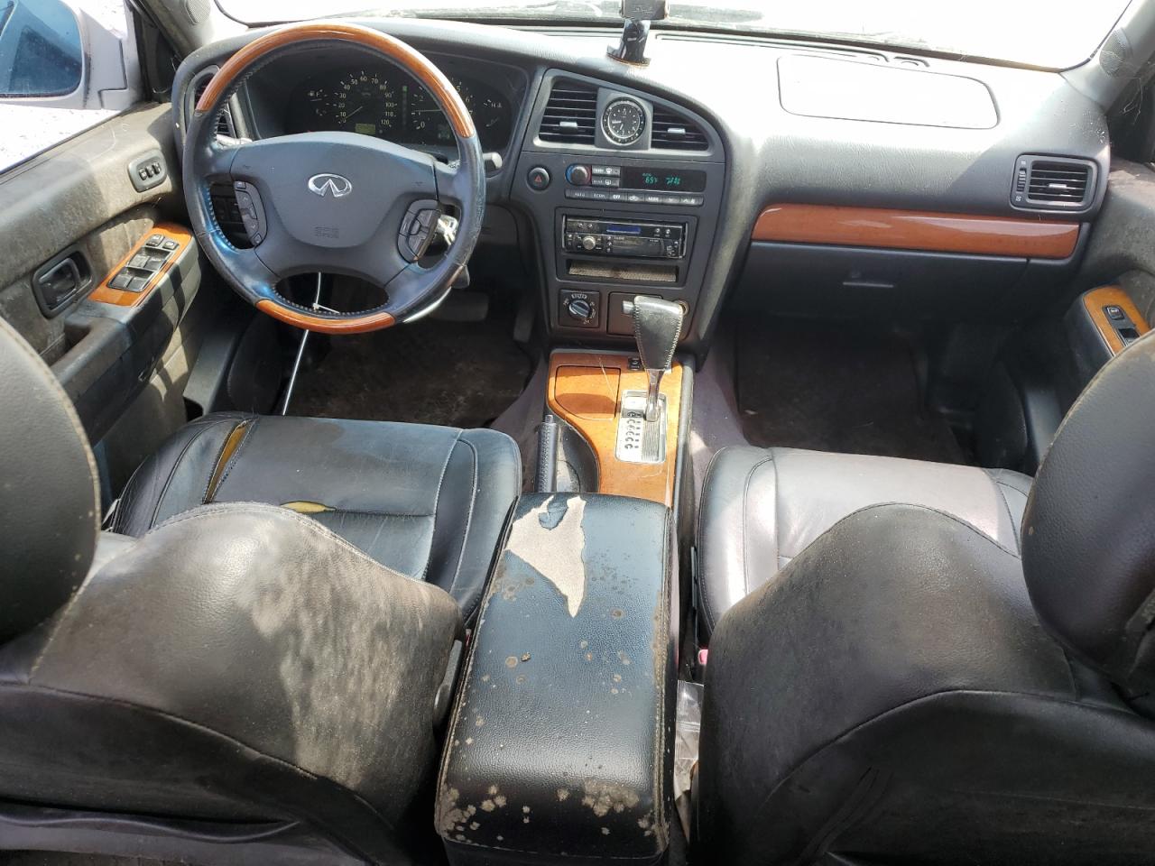 JNRDR09Y12W255577 2002 Infiniti Qx4