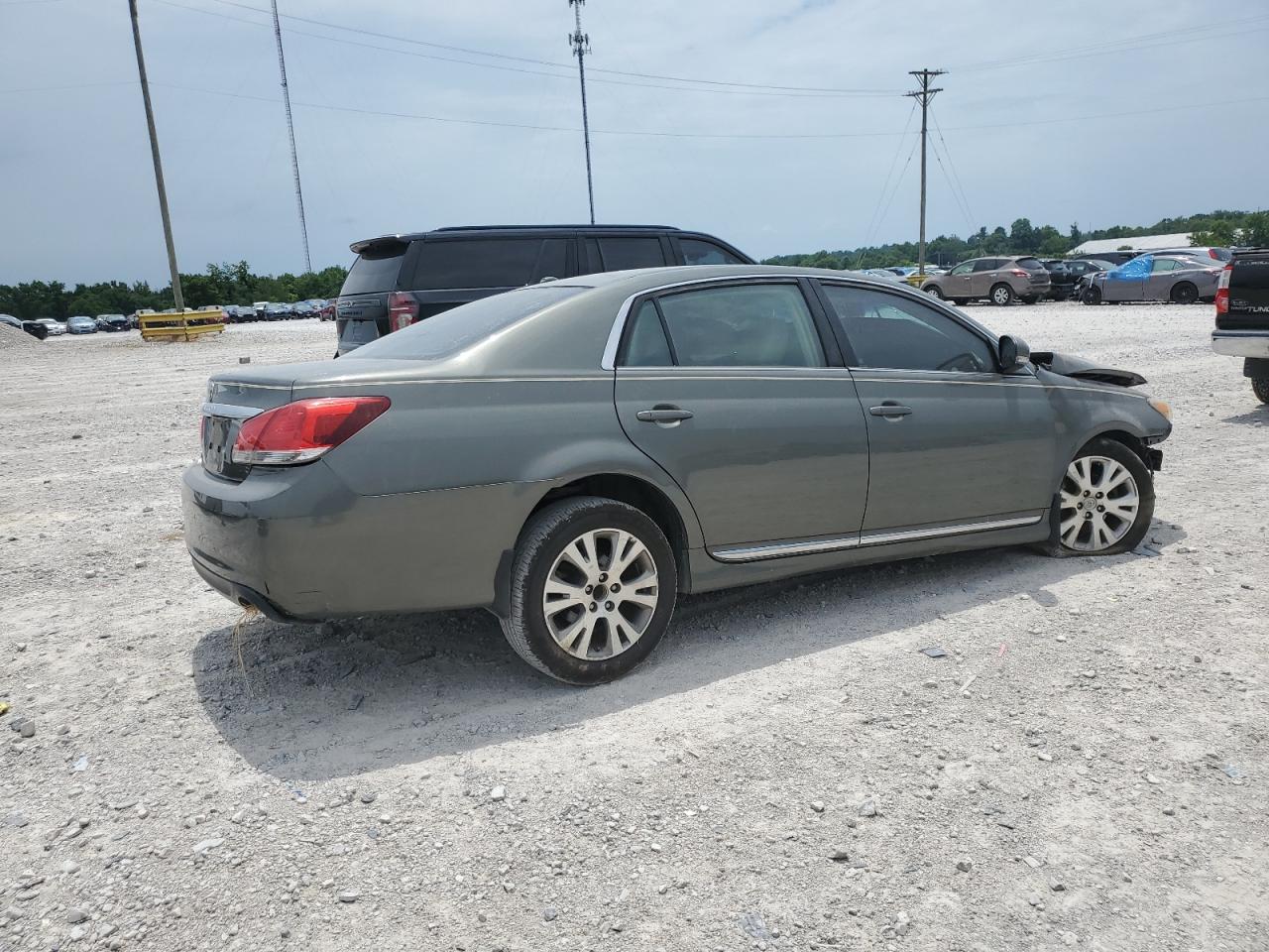 Lot #2904674123 2011 TOYOTA AVALON BAS